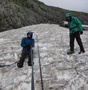 Redding uit een ingebeelde gletscherspleet