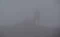 Figuur in de mist op Skiddaw Lesser Man